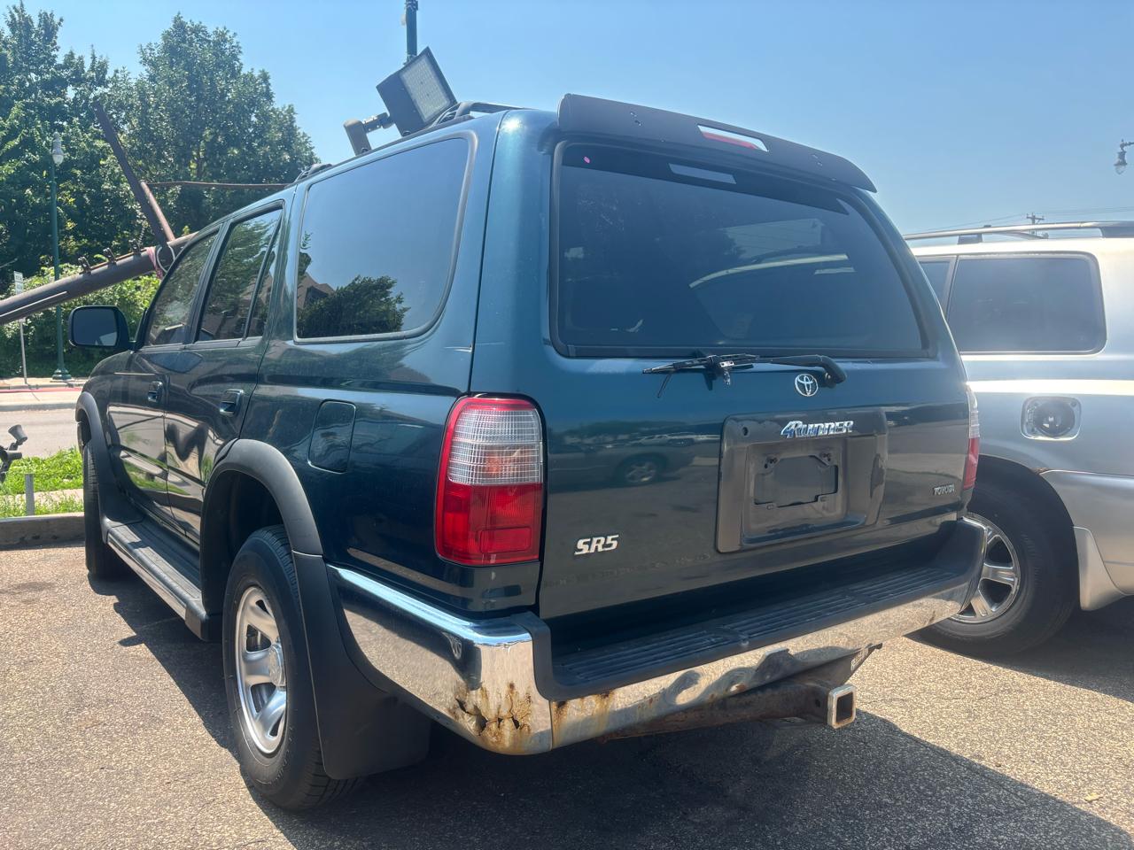 Toyota 4Runner SR5 2WD 1997