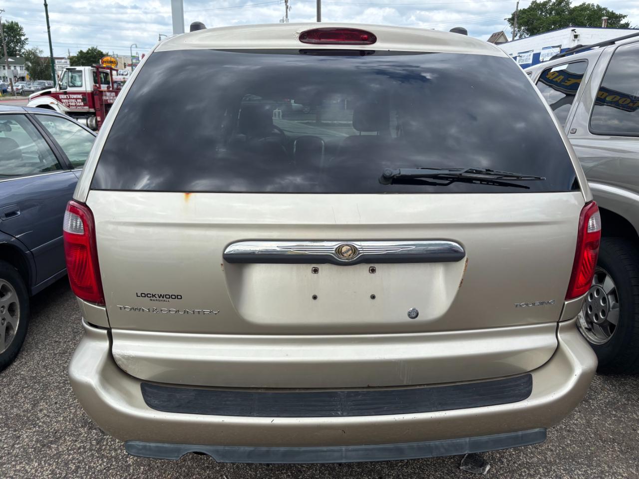 Chrysler Town & Country Touring 2005