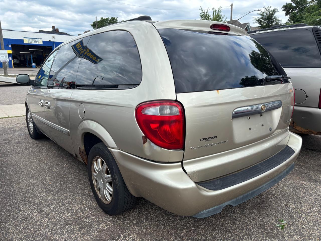 Chrysler Town & Country Touring 2005
