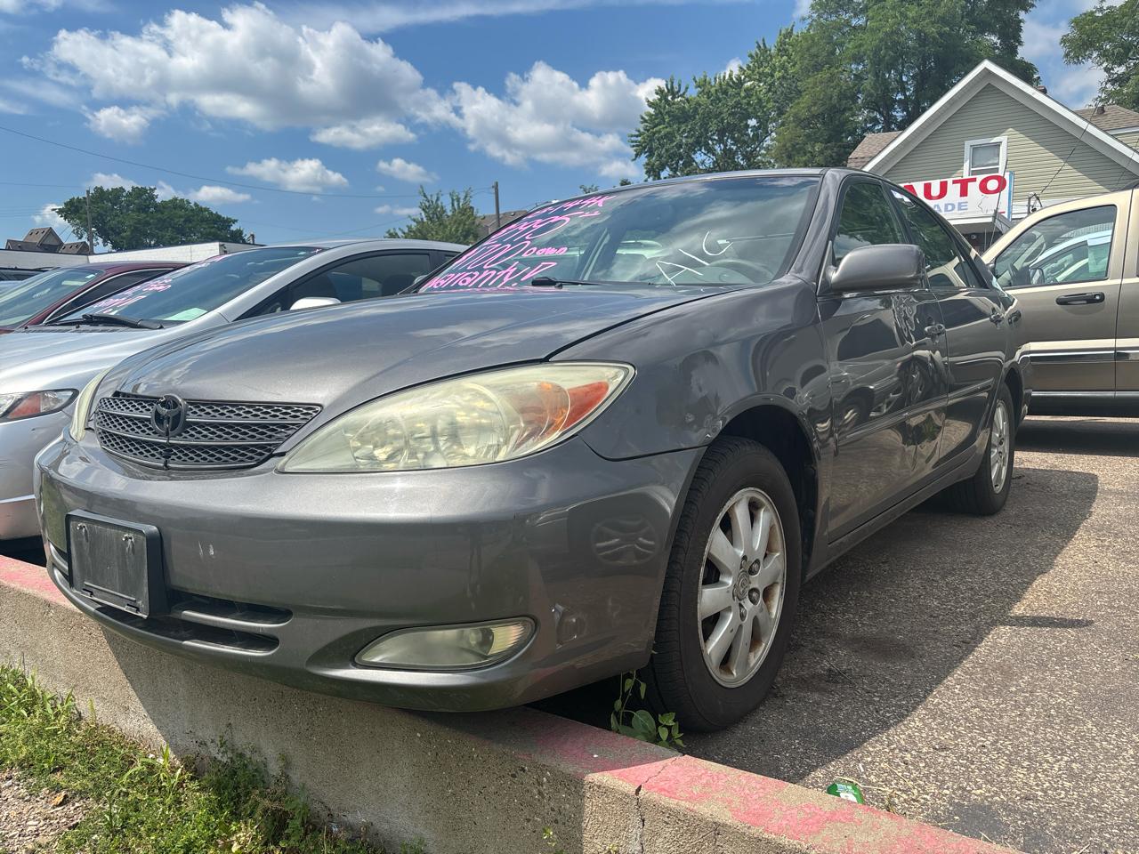 Toyota Camry LE V6 2003