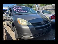 2005 Toyota Sienna 