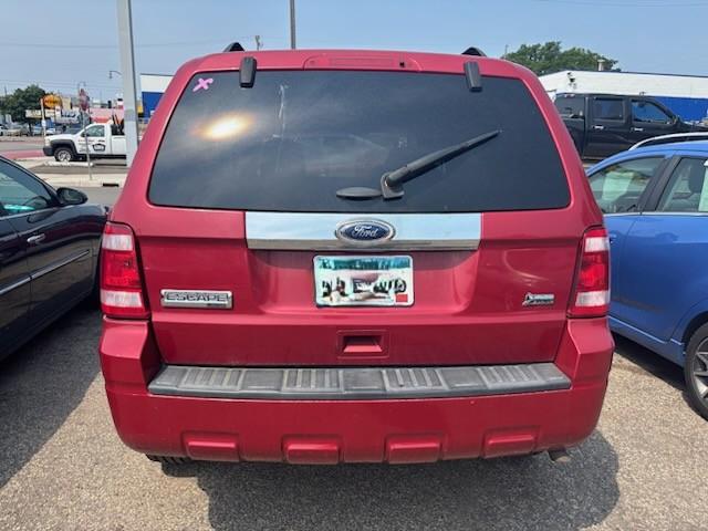 Ford Escape Limited FWD 2010