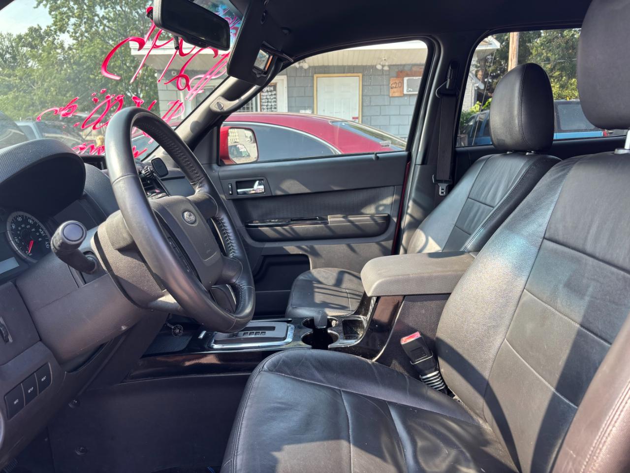 Ford Escape Limited FWD 2010