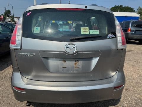 Mazda MAZDA5 Sport 2010