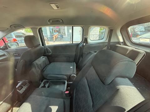 Mazda MAZDA5 Sport 2010