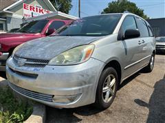 2004 Toyota Sienna 