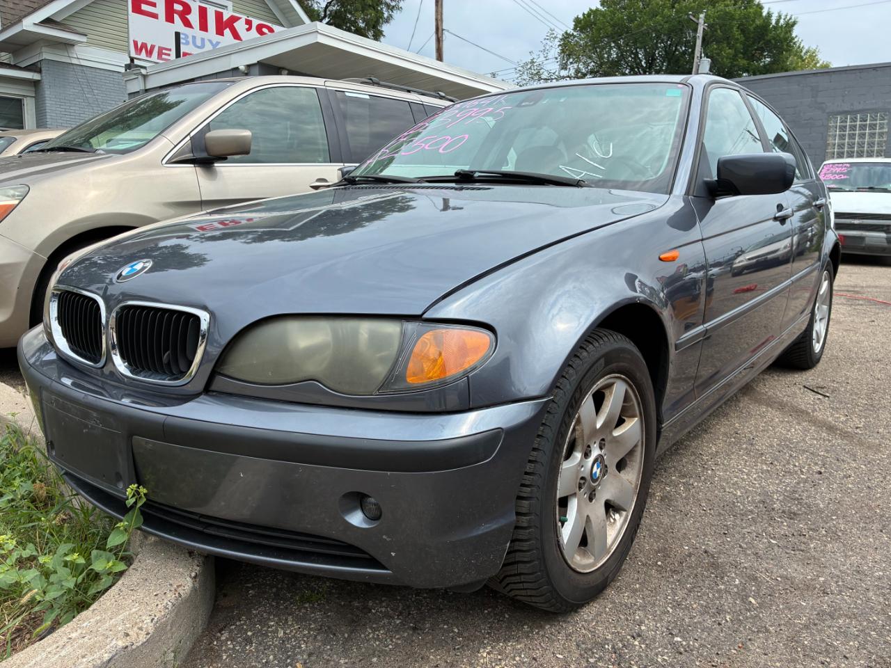 2003 BMW 3-Series 325xi Sedan