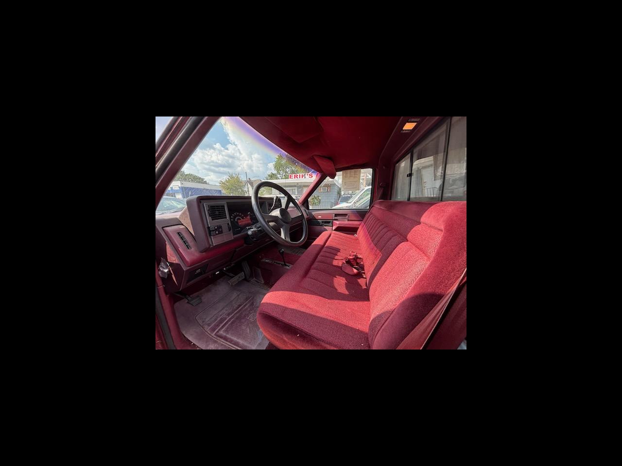 Chevrolet C/K 1500 Reg. Cab 8-ft. Bed 4WD 1989