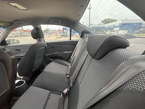 Kia Rio LX 2009