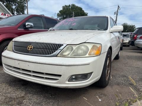 Toyota Avalon XL 2002