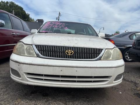 Toyota Avalon XL 2002