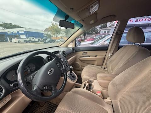 Kia Rondo LX V6 2007