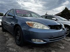 2004 Toyota Camry 