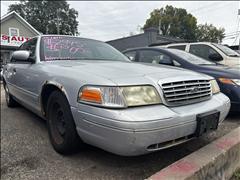 2001 Ford Crown Victoria 
