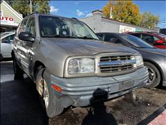 2002 Chevrolet Tracker 