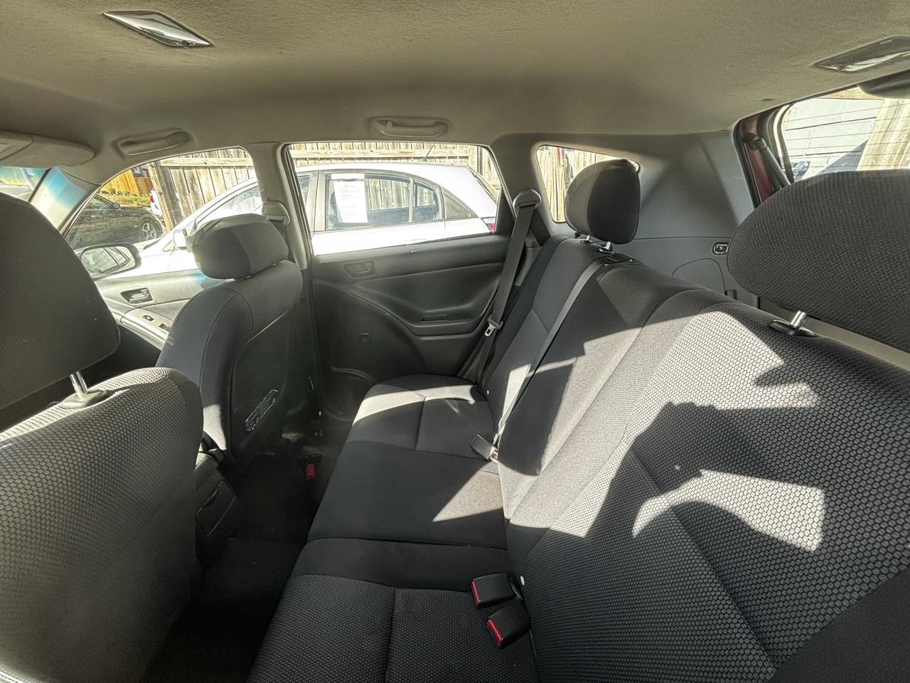 Pontiac Vibe Base 2007