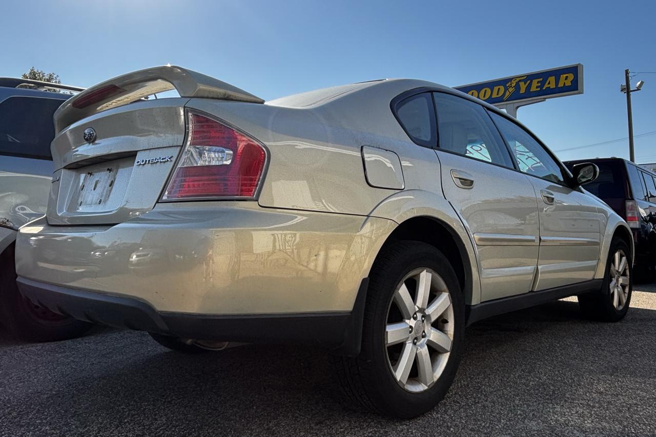 Subaru Outback 2.5i Limited Sedan 2006