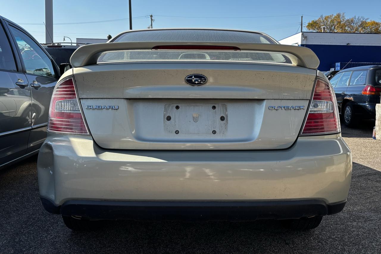 Subaru Outback 2.5i Limited Sedan 2006