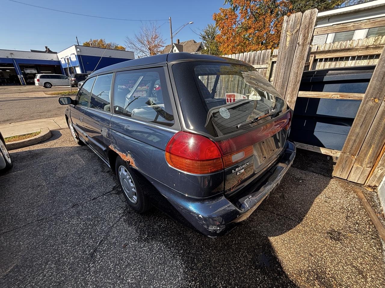 Subaru Legacy Wagon L 1997