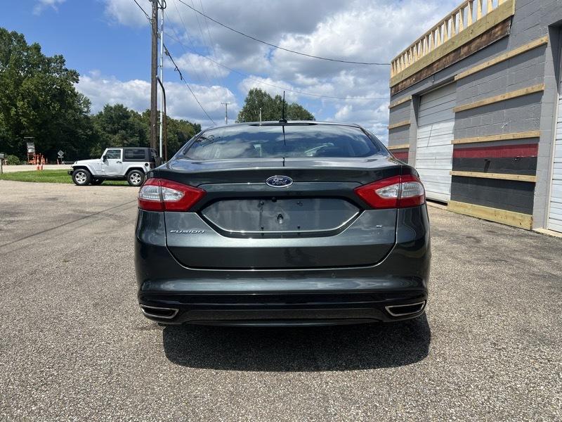 2016 Ford Fusion SE - Photo 6