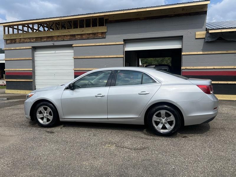 2015 Chevrolet Malibu 1LS - Photo 6