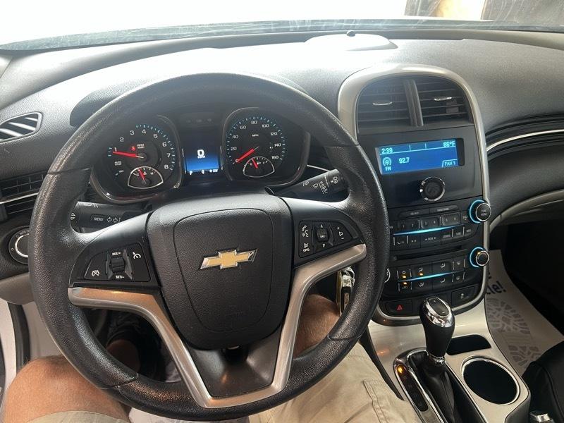 2015 Chevrolet Malibu 1LS - Photo 13