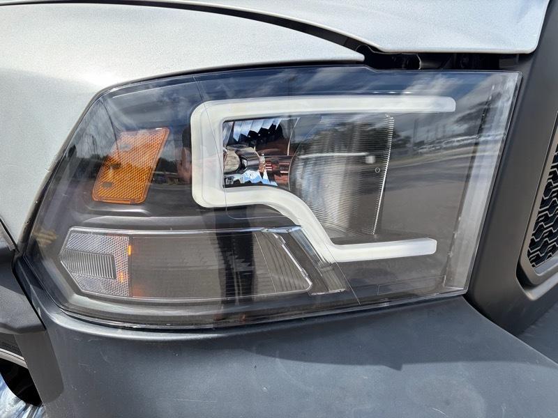 2015 RAM Ram 1500 Pickup Outdoorsman - Photo 11