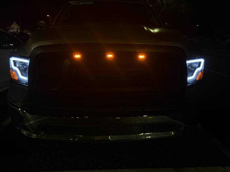 2015 RAM Ram 1500 Pickup Outdoorsman - Photo 13