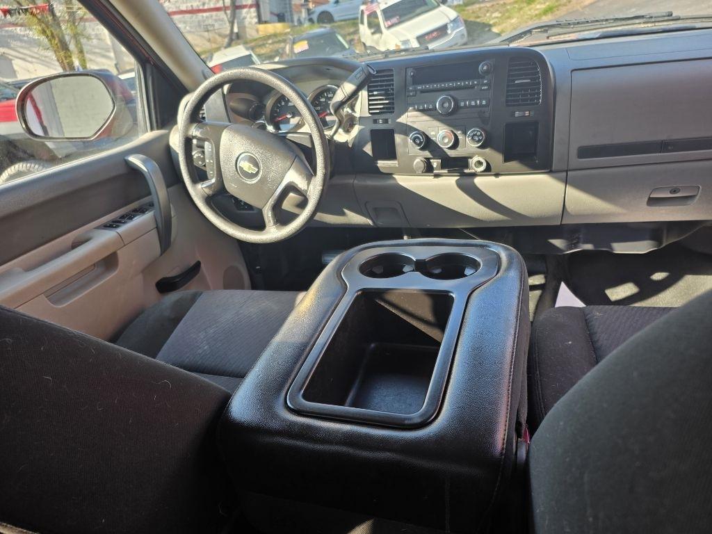 Chevrolet Silverado 2500HD Work Truck Ext. Cab 4WD 2012