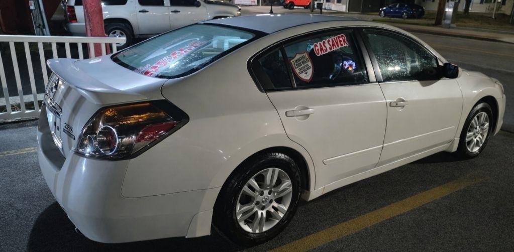 Nissan Altima 2.5 S 2012