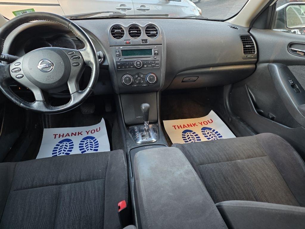 Nissan Altima 2.5 S 2012