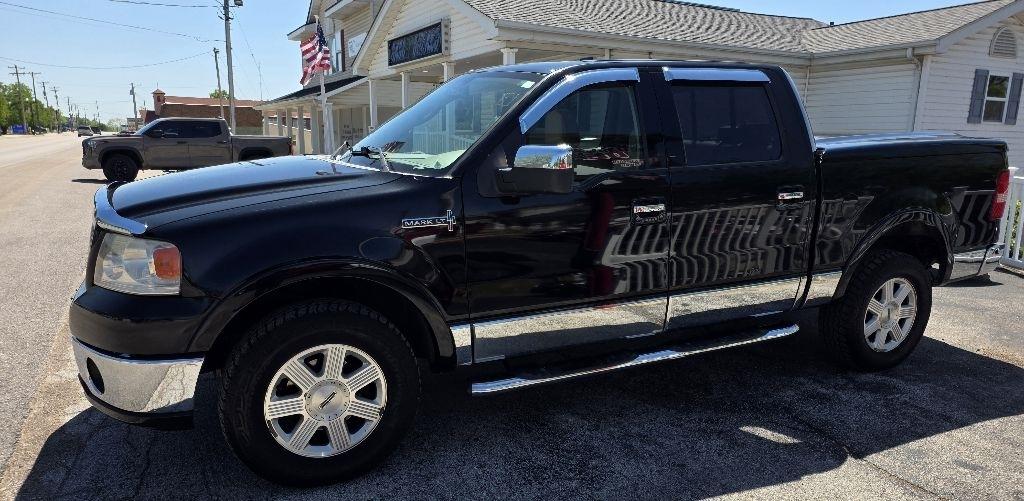 Lincoln Mark LT 4WD 2006