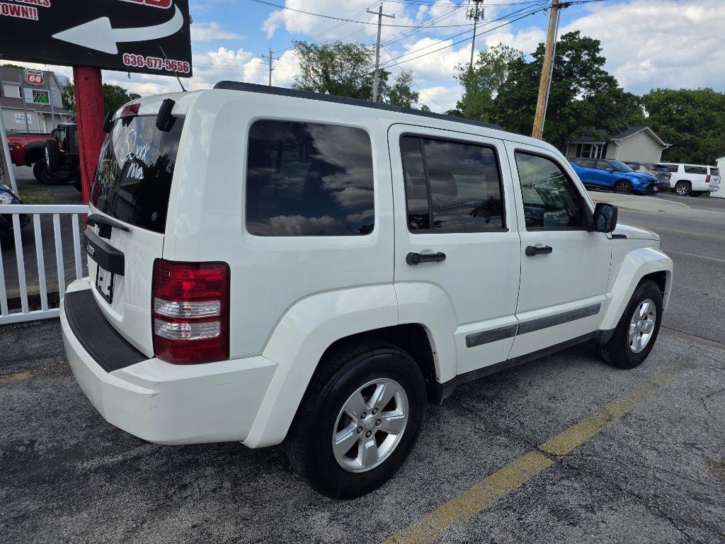 Jeep Liberty Sport 4WD 2010