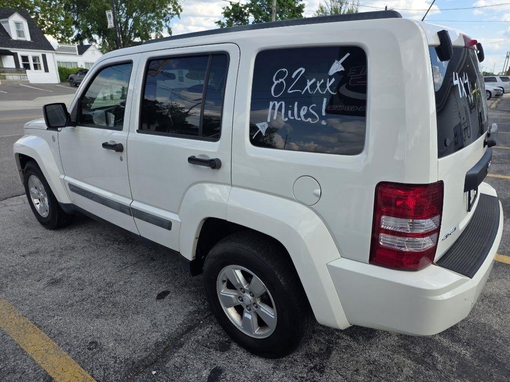 Jeep Liberty Sport 4WD 2010