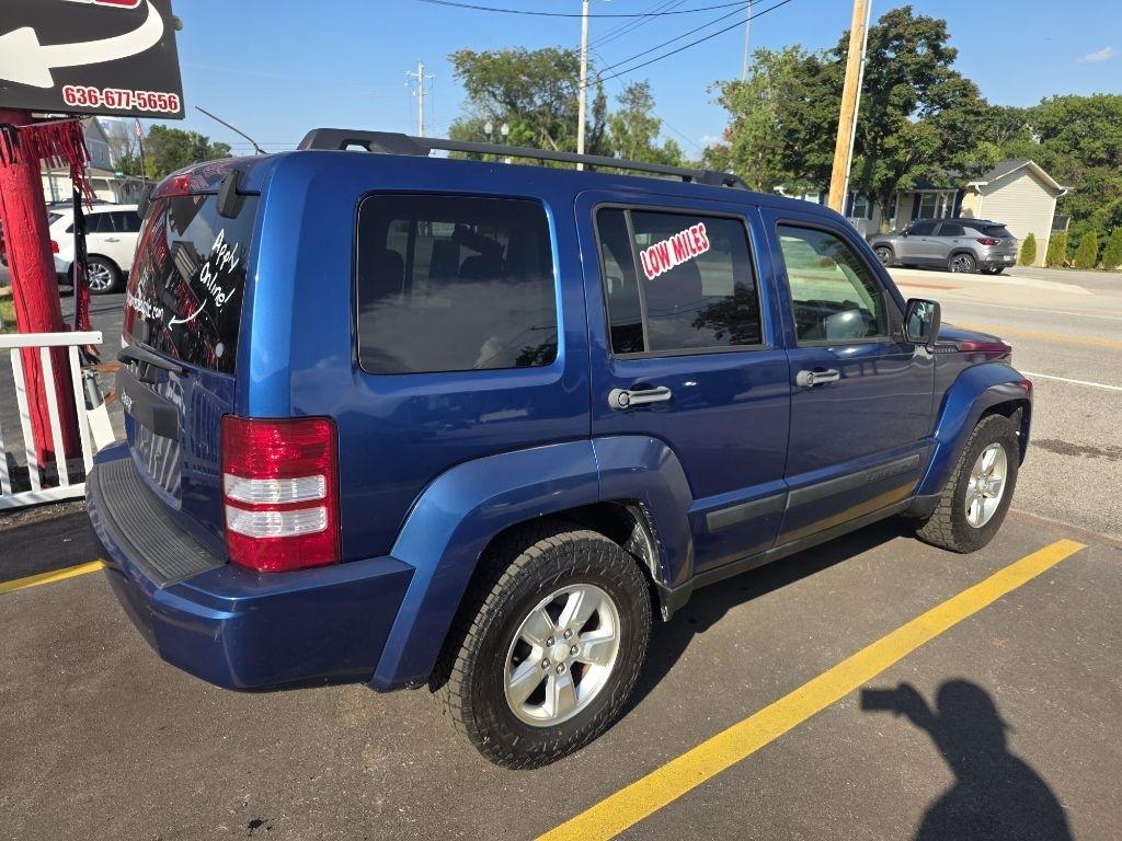 Jeep Liberty Sport 4WD 2010
