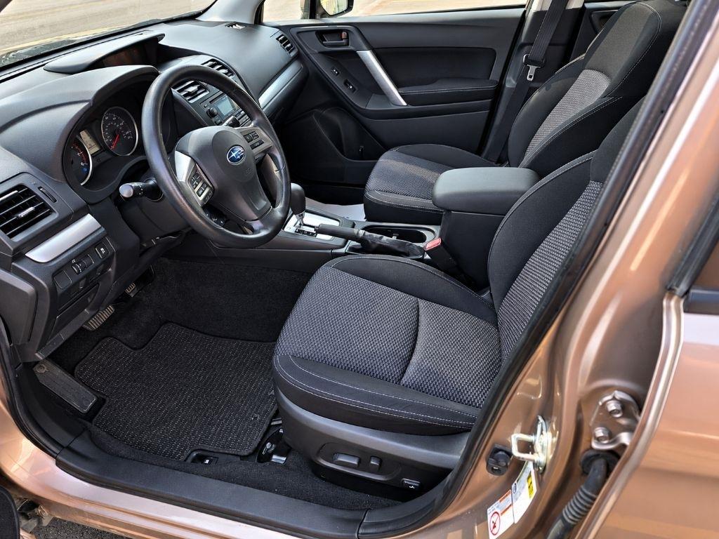 Subaru Forester photo 6