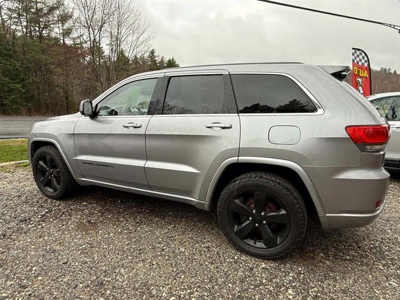 Jeep Grand Cherokee Laredo 4WD 2014