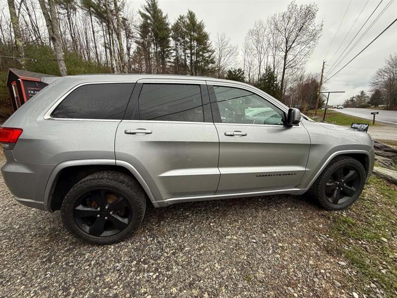 Jeep Grand Cherokee Laredo 4WD 2014