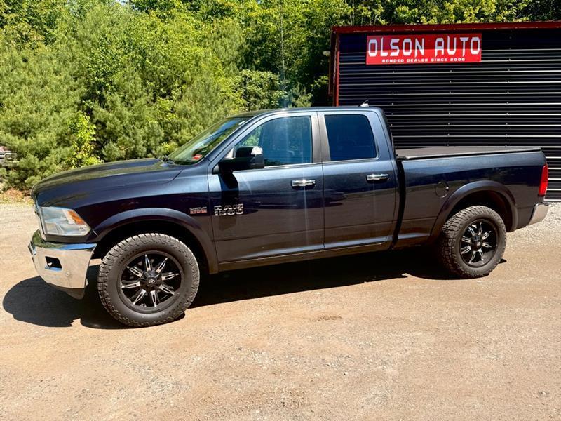 RAM 1500 SLT Quad Cab 4WD 2016