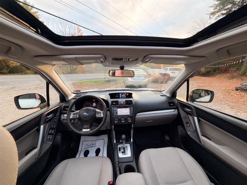 Subaru Forester 2.5i Limited 2015