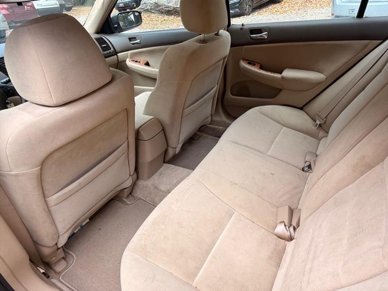 Honda Accord EX sedan 2005