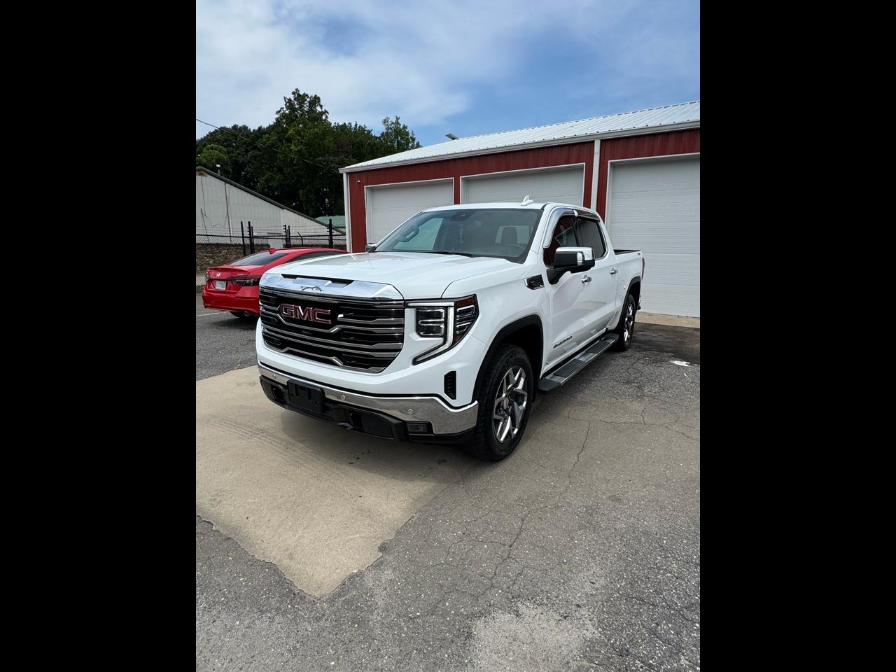 2023 GMC Sierra 1500 4WD Crew Cab 143.5" SLT