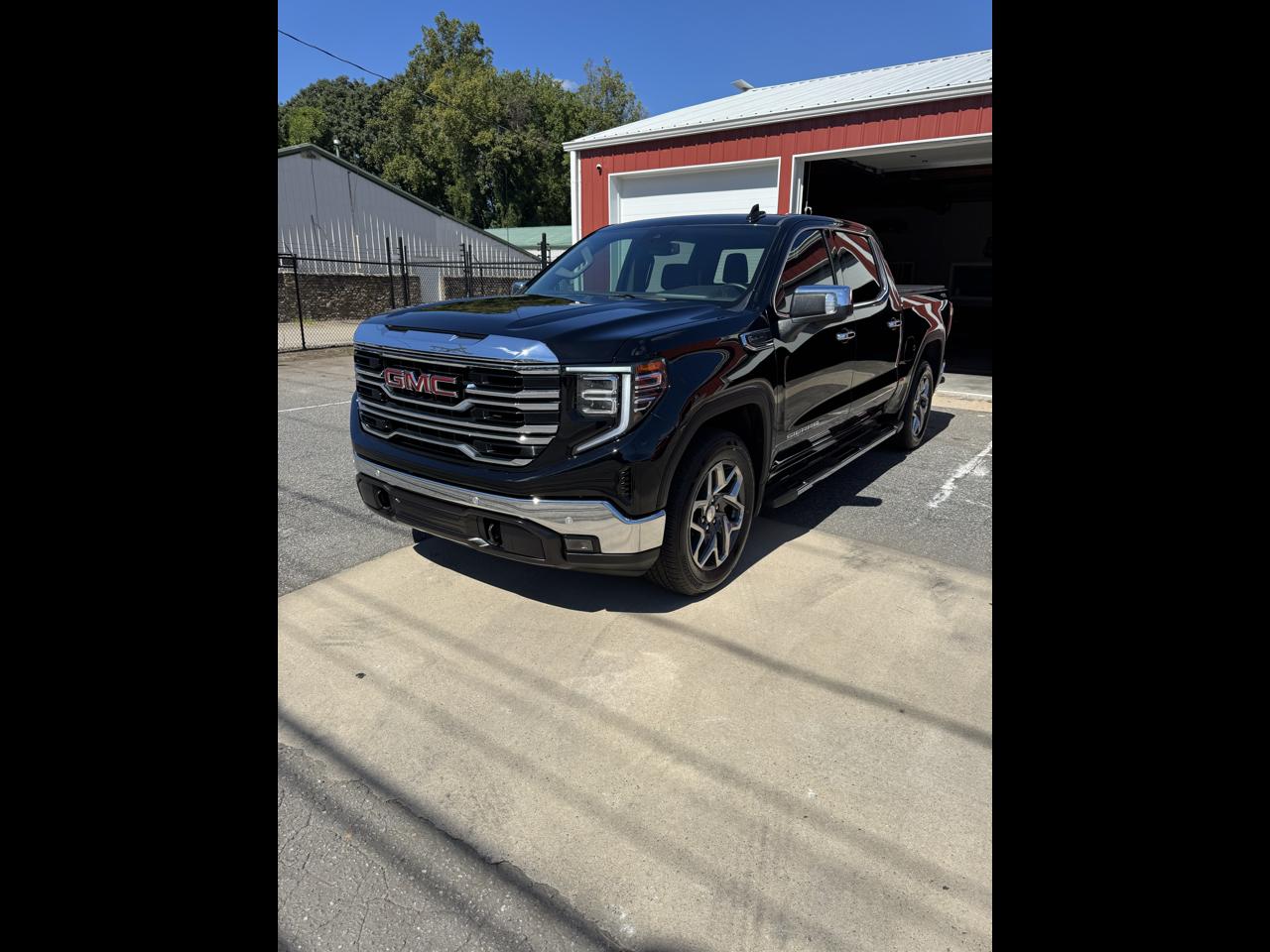 2024 GMC Sierra 1500 4WD Crew Cab 147" SLT