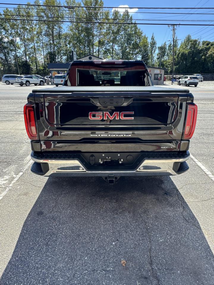 GMC Sierra 1500 4WD Crew Cab 147" SLT 2024