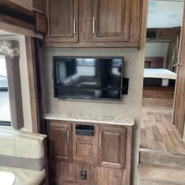 Keystone Cougar  2017