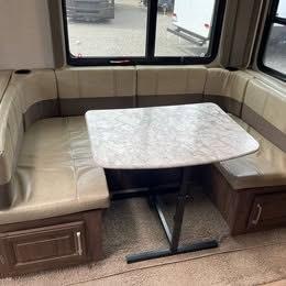 Keystone Cougar  2017