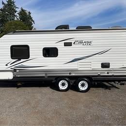 Forest River Trailer  2015