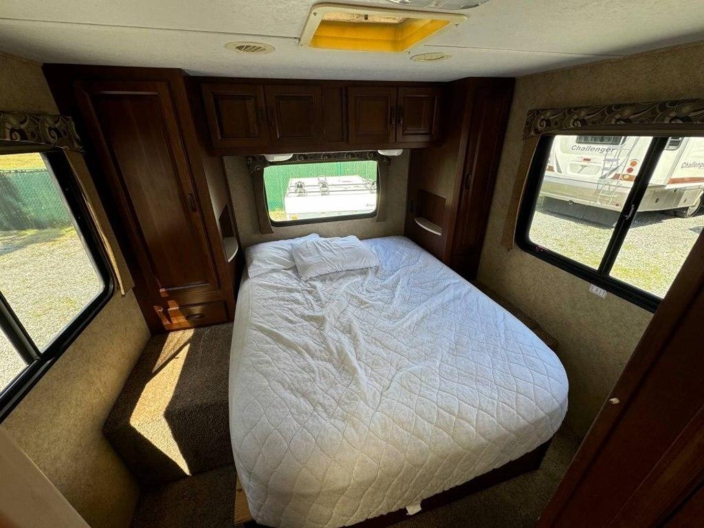Forest River Sunseeker  2014
