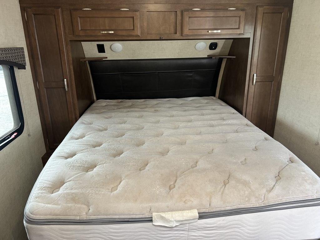 Venture RV Sonic  2017