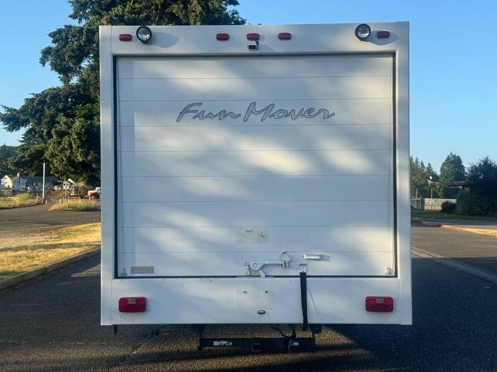 Ford Econoline  2003